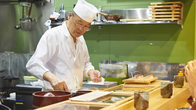 Rekomendasi Kuliner Tsukiji : 14 Restoran Terbaik yang Harus Anda Coba