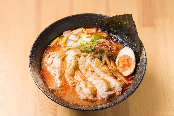 10 Tempat Makan Halal Terbaik di Shinjuku Rekomendasi Wisata Kuliner untuk Muslim