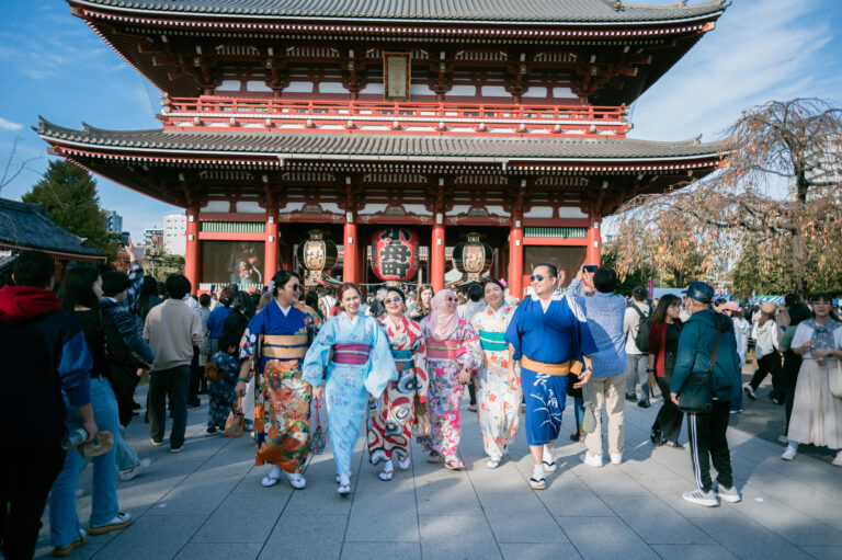 Paket Tour Guide dan Jasa Fotografi Profesional di Tokyo