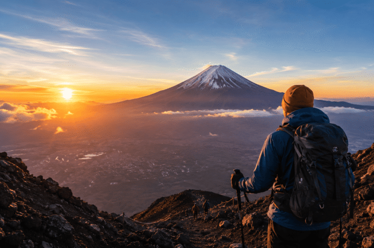 Panduan Lengkap Mendaki Gunung Fuji 2026: Jalur, Jadwal, dan Tips Praktis untuk Pemula