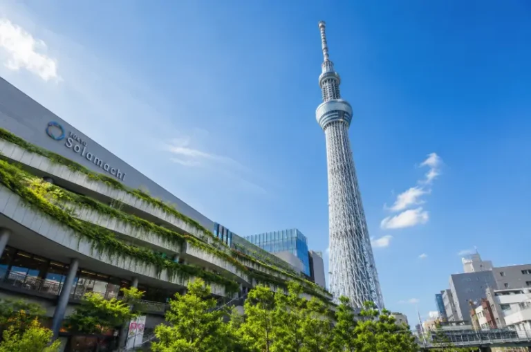 Panduan Lengkap Wisata ke Tokyo Skytree & Solamachi 2026: Menara Tertinggi Dunia dan Surga Belanja di Sumida
